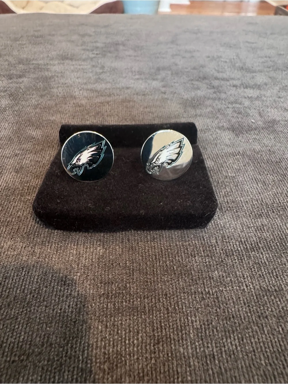 Philadelphia Eagles Silver-Tone Logo Cufflinks